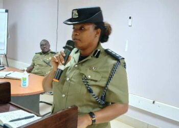 SSP Jane Nakityo addressed a meeting of senior police officers from the Kiira police region at Civil Service College in Jinja.